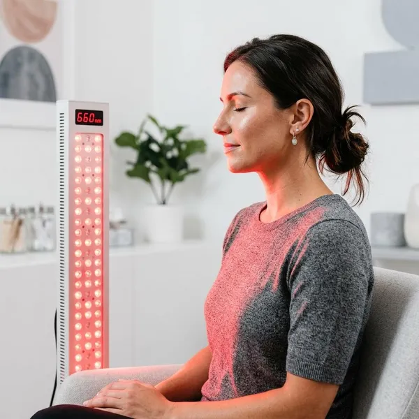 photobiomodulation red light therapy common wavelengths 660 nm 850 nm
